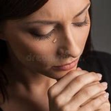 OIP (1)woman praying and crying
